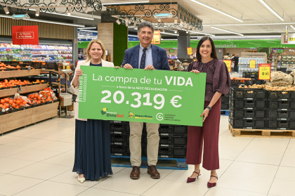 Entrega de la recaudación a la AECC