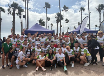 Foto de familia en la Carrera de las Empresas 2026