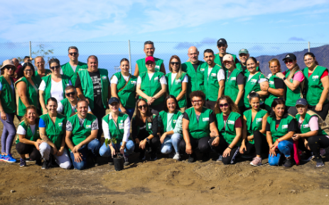 Voluntarios de la Fundación DinoSol