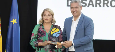 Foto de la recogida del premio 